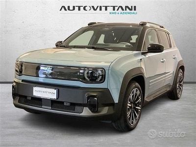 Occasion Renault 4 E-Tech Iconic 77 kW (106 ch) 2025 Bleue SUV