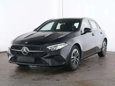 Usata Mercedes A200 163 CV (119 kW) 2025 Nero Berlina