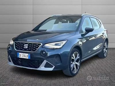 Begagnad Seat Arona Xperience 95 HK (69 kW) 2023 Grå SUV