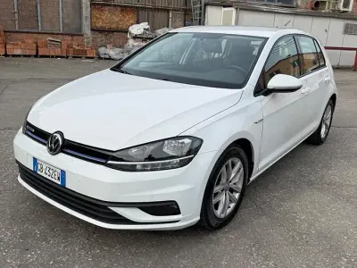 Usata VW Golf VIII Executive 130 CV (95 kW) 2020 Bianco Berlina
