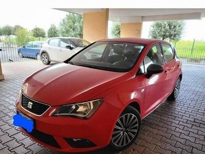 Usata Seat Ibiza 71 CV (52 kW) 2015 Rosso Berlina