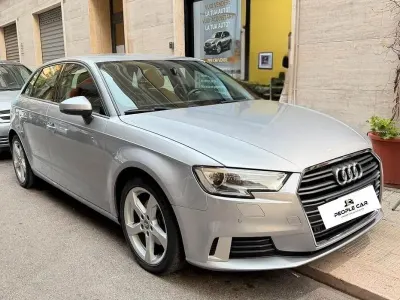 Usata Audi A3 Sport 116 CV (85 kW) 2018 Grigio Berlina
