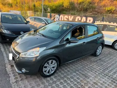 Usata Peugeot 208 Allure 95 CV (69 kW) 2013 Grigio Utilitaria