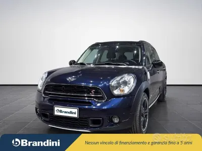 Usata Mini Cooper S Countryman 190 CV (139 kW) 2014 Midnight black metallizzato iii SUV