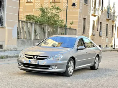 Usata Peugeot 607 208 CV (152 kW) 2007 Grigio sidobre metallizzato Berlina