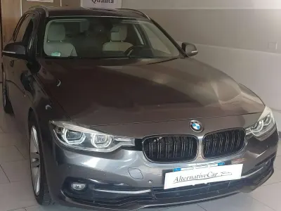 Usata BMW 318 Sport Line 150 CV (110 kW) 2016 Grigio Station wagon