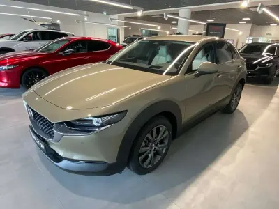 Nuova Mazda CX-30 Takumi-Line 140 CV (102 kW) 2026 Zircon sand SUV