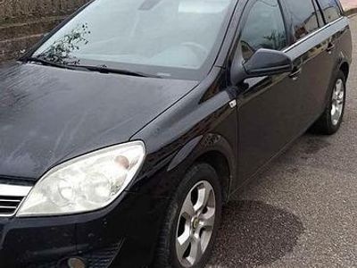 Usata Opel Astra 2010 Nero Station wagon