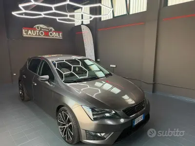 Usata Seat Leon FR 150 CV (110 kW) 2017 Grigio Coupé