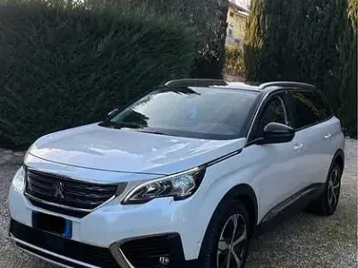Usata Peugeot 5008 112 CV (82 kW) 2017 Bianco SUV