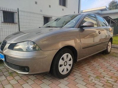 Usata Seat Ibiza 2004 Grigio Utilitaria