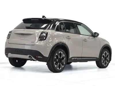 Nuova Fiat 600 La Prima 110 CV (80 kW) 2026 Nero SUV