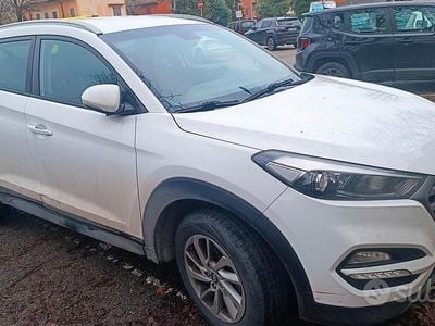 Käytetty Hyundai Tucson 116 HP (85 kW) 2015 Katumaasturi
