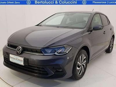Usata VW Polo Life 95 CV (69 kW) 2023 Grigio metallizzato Utilitaria