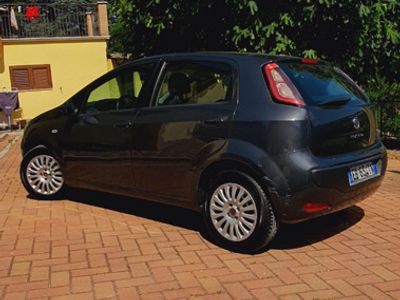Usata Fiat Punto Evo Dynamic 65 CV (47 kW) 2010 Grigio Utilitaria
