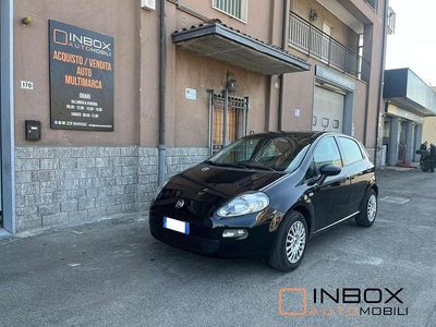 Usata Fiat Punto Lounge 75 CV (55 kW) 2014 Nero Utilitaria