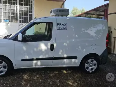 Usata Fiat Doblò 90 CV (66 kW) 2011 Bianco Monovolume
