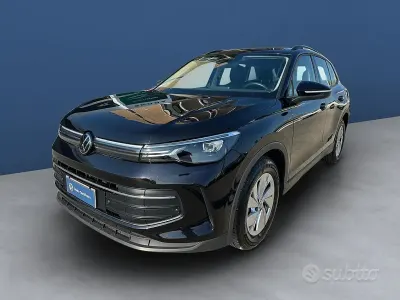 Usata VW Tiguan Life 150 CV (110 kW) 2024 Nero SUV