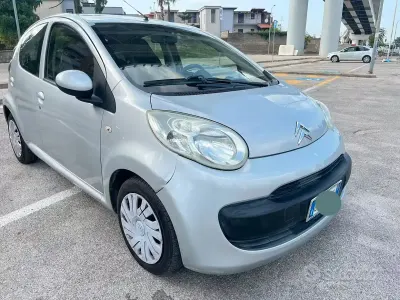 Usata Citroën C1 54 CV (39 kW) 2007 Grigio Utilitaria