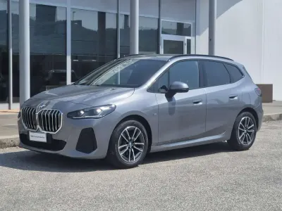 Usata BMW 218 Active Tourer M Sport 136 CV (100 kW) 2025 Space silver metalic Monovolume