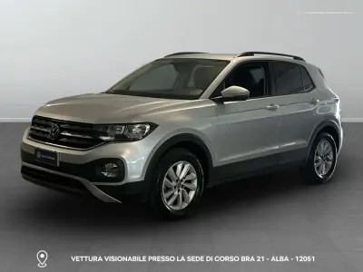 Usata VW T-Cross Style 95 CV (69 kW) 2023 0b argento luna metallizzato SUV