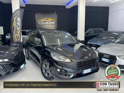 Usata Ford Kuga ST-Line 120 CV (88 kW) 2021 Nero SUV