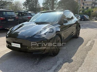 Usata Tesla Model Y Long Range AWD 378 kW (514 CV) 2022 Nero SUV