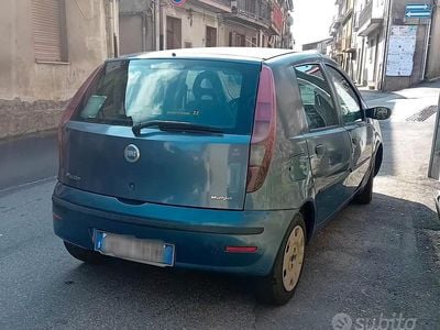 Usata Fiat Punto 2005 Blu Utilitaria