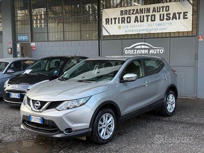 Usata Nissan Qashqai Acenta 110 CV (80 kW) 2016 Beige SUV