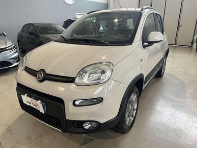 Usata Fiat Panda 4x4 75 CV (55 kW) 2013 Beige Utilitaria