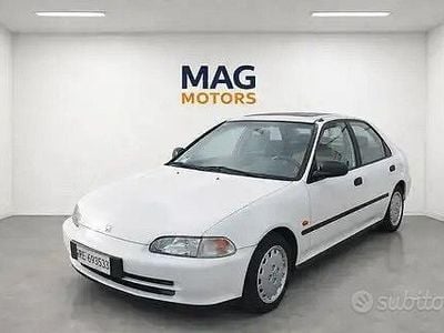 Usata Honda Civic 125 CV (91 kW) 1993 Bianco Berlina