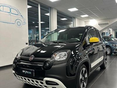 Usata Fiat Panda Cross Cross 70 CV (51 kW) 2024 Nero Utilitaria