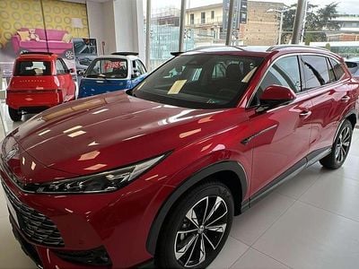 Nuova MG HS Luxury 170 CV (125 kW) 2025 Red dark SUV