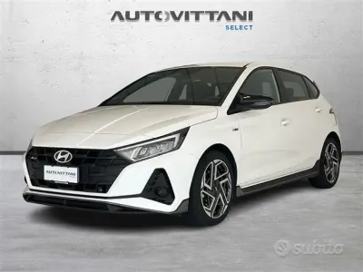 Usata Hyundai i20 N Line 101 CV (74 kW) 2024 Bianco Utilitaria