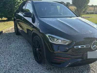 Usata Mercedes GLA200 163 CV (119 kW) 2023 Nero SUV