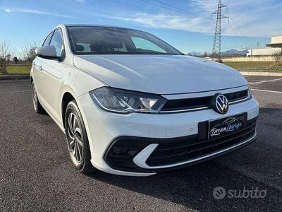 Usata VW Polo 95 CV (69 kW) 2023 Bianco Utilitaria