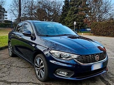Usata Fiat Tipo Lounge 95 CV (69 kW) 2017 Blu Berlina