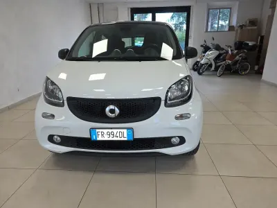 Usata Smart ForFour Passion 71 CV (52 kW) 2018 Bianco Utilitaria