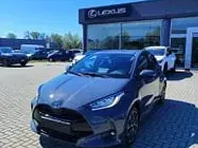 Nuova Toyota Yaris 116 CV (85 kW) 2026 Grigio Utilitaria