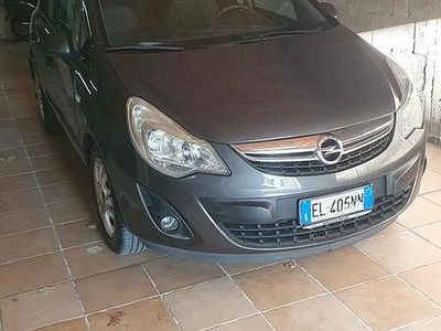 Usata Opel Corsa 95 CV (69 kW) 2012 Grigio Utilitaria