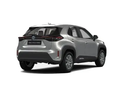 Begagnad Toyota Yaris Cross Lounge 116 HK (85 kW) 2022 Brun SUV