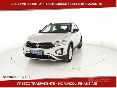 Occasion VW T-Roc Life 110 PK (80 kW) 2023 Beige SUV