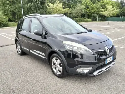 Usata Renault Scénic III 110 CV (80 kW) 2014 Nero Monovolume
