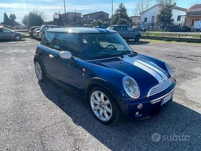 Usata Mini Cooper 116 CV (85 kW) 2002 Blu Utilitaria