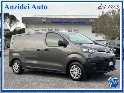 Usata Citroën Jumpy 144 CV (105 kW) 2022 Grigio metallizzato Monovolume