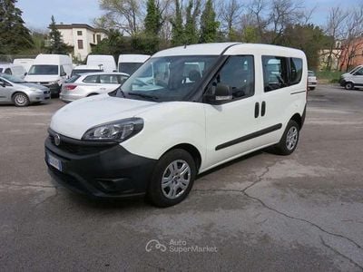 Usata Fiat Doblò Easy 90 CV (66 kW) 2021 Bianco Monovolume