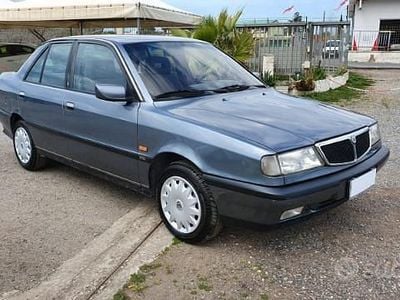 Usata Lancia Dedra 104 CV (76 kW) 1993 Grigio Berlina