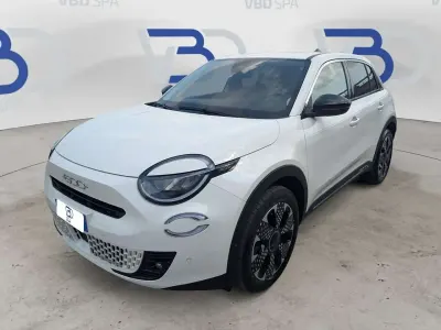 Usata Fiat 600 La Prima 110 CV (80 kW) 2025 Bianco SUV