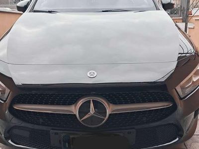 Usata Mercedes 180 Business 120 CV (88 kW) 2019 Nero Berlina