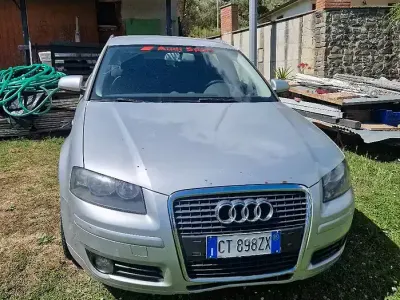 Usata Audi A3 105 CV (77 kW) 2005 Grigio Utilitaria